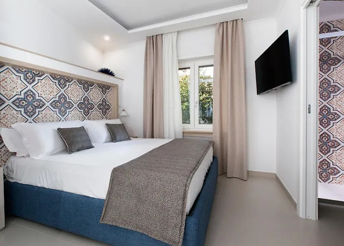 Camalu Bed & Breakfast 3*